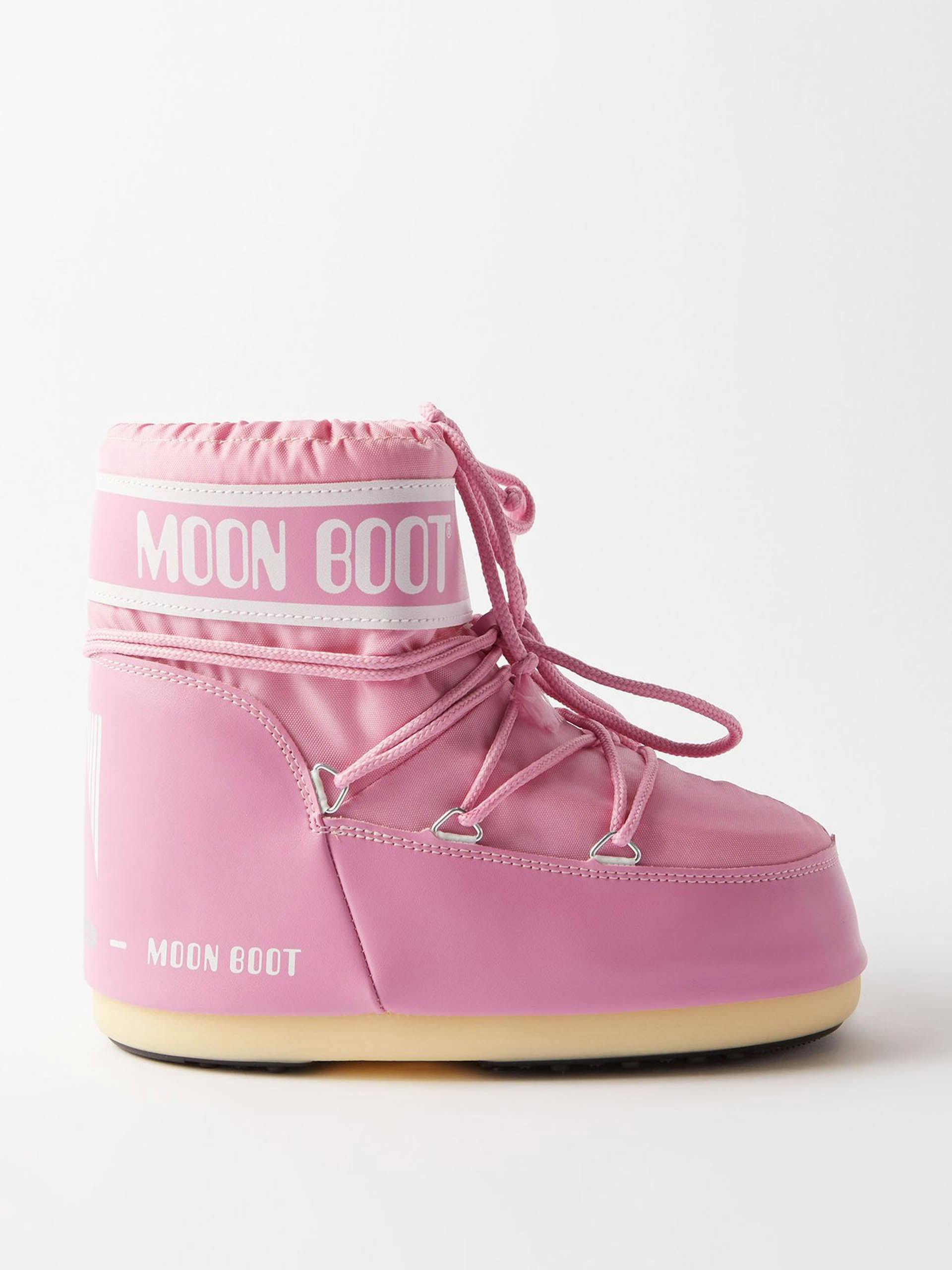 Pink snow boots