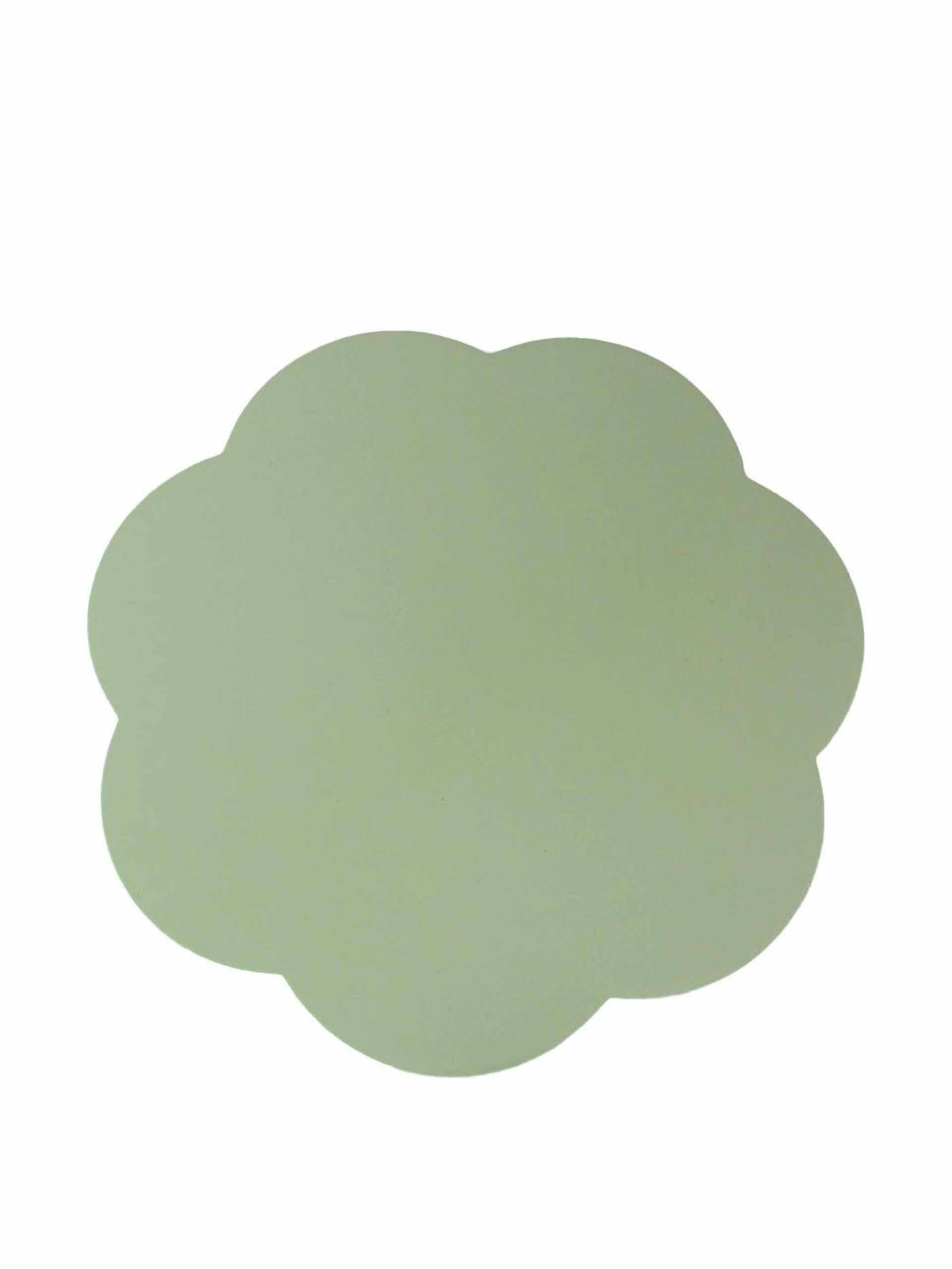 Sage scalloped lacquer placemats, set of 4