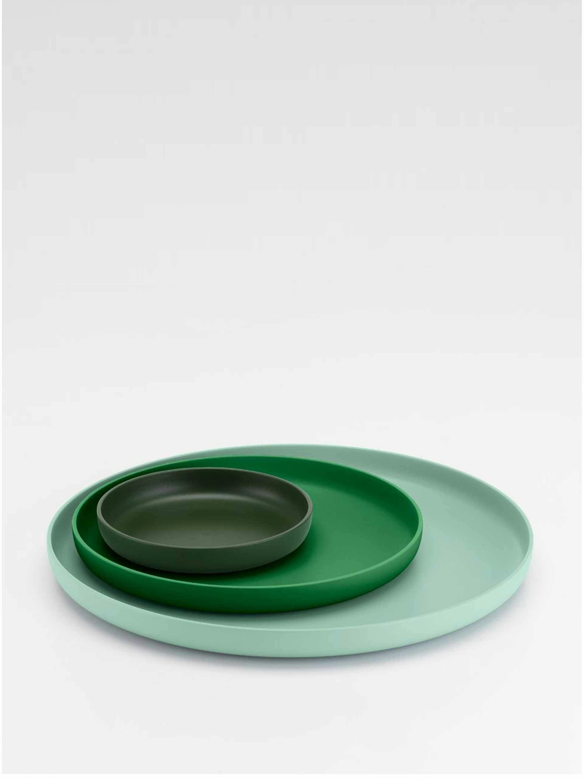 Green plate set
