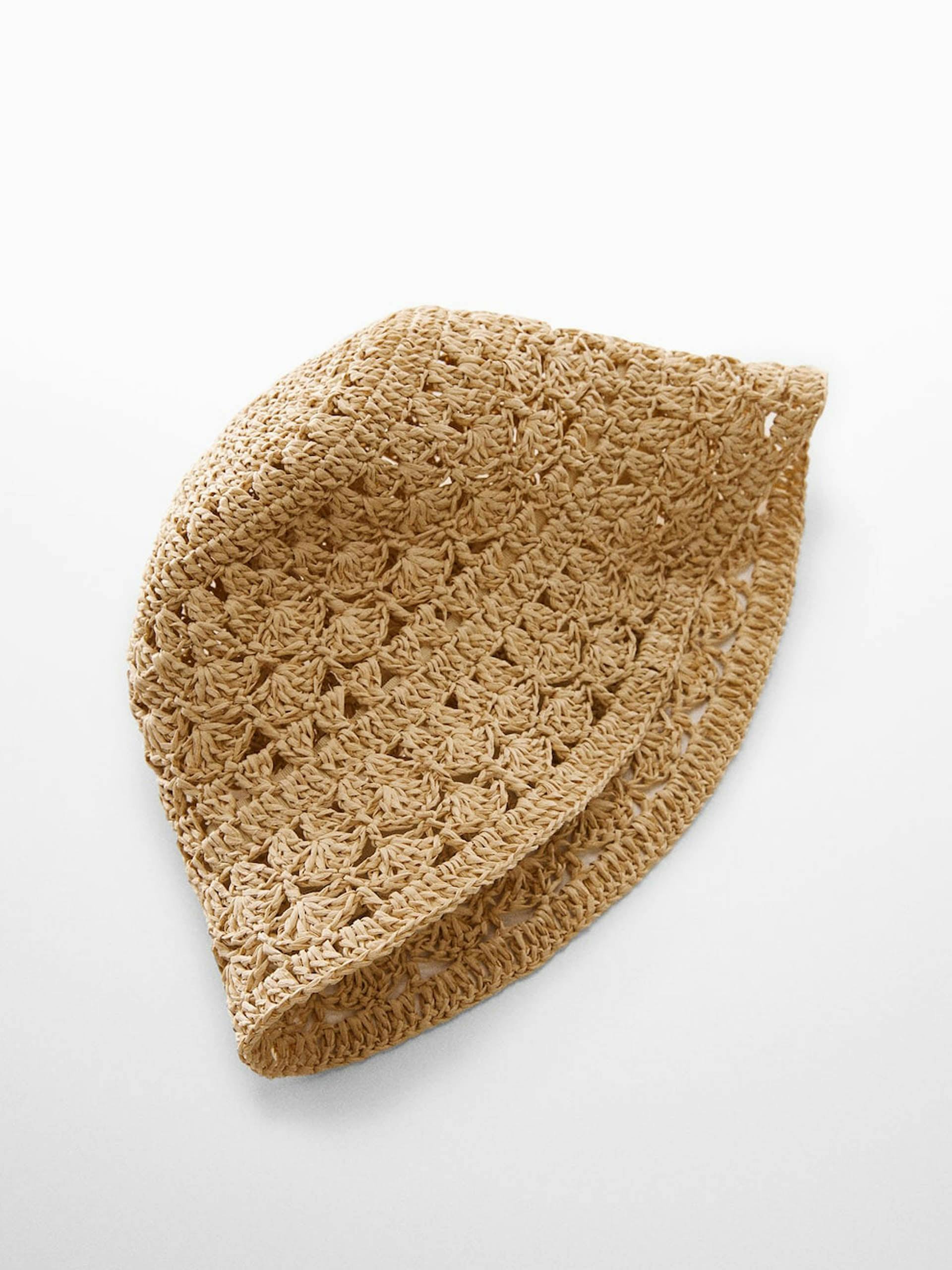 Natural fibre hat