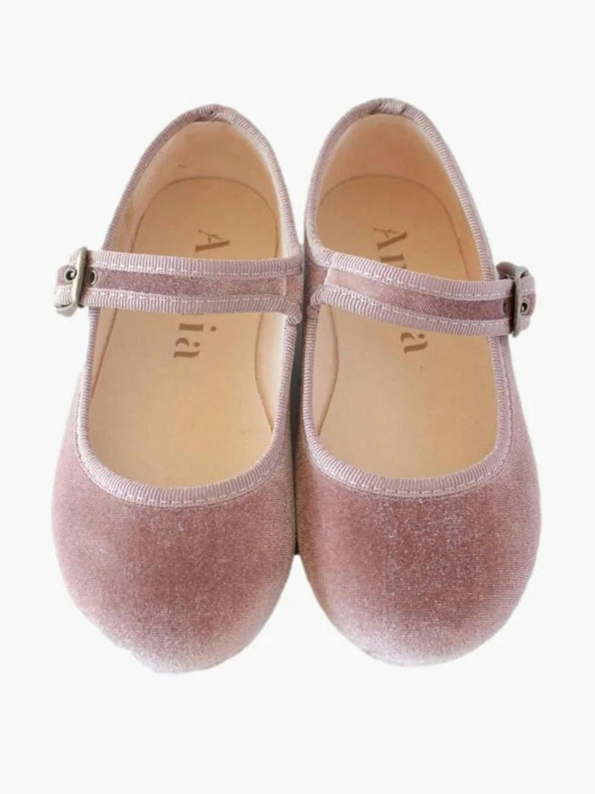 Pink velvet Mary Jane shoes