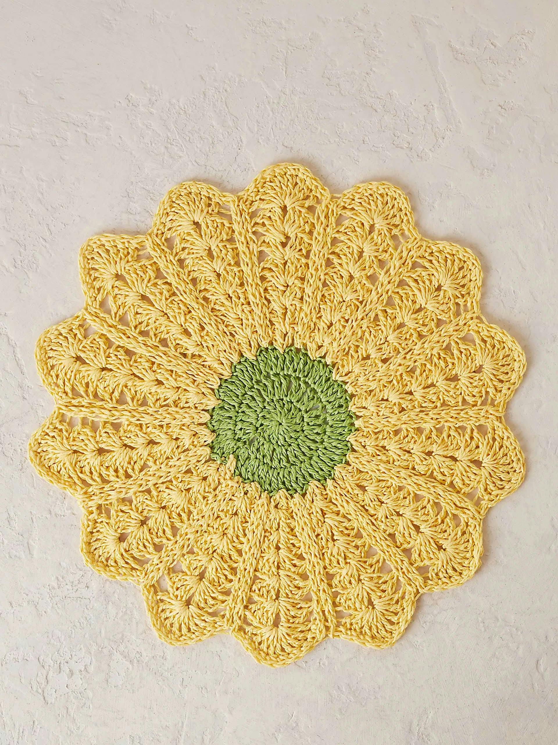 Crochet flower placemat