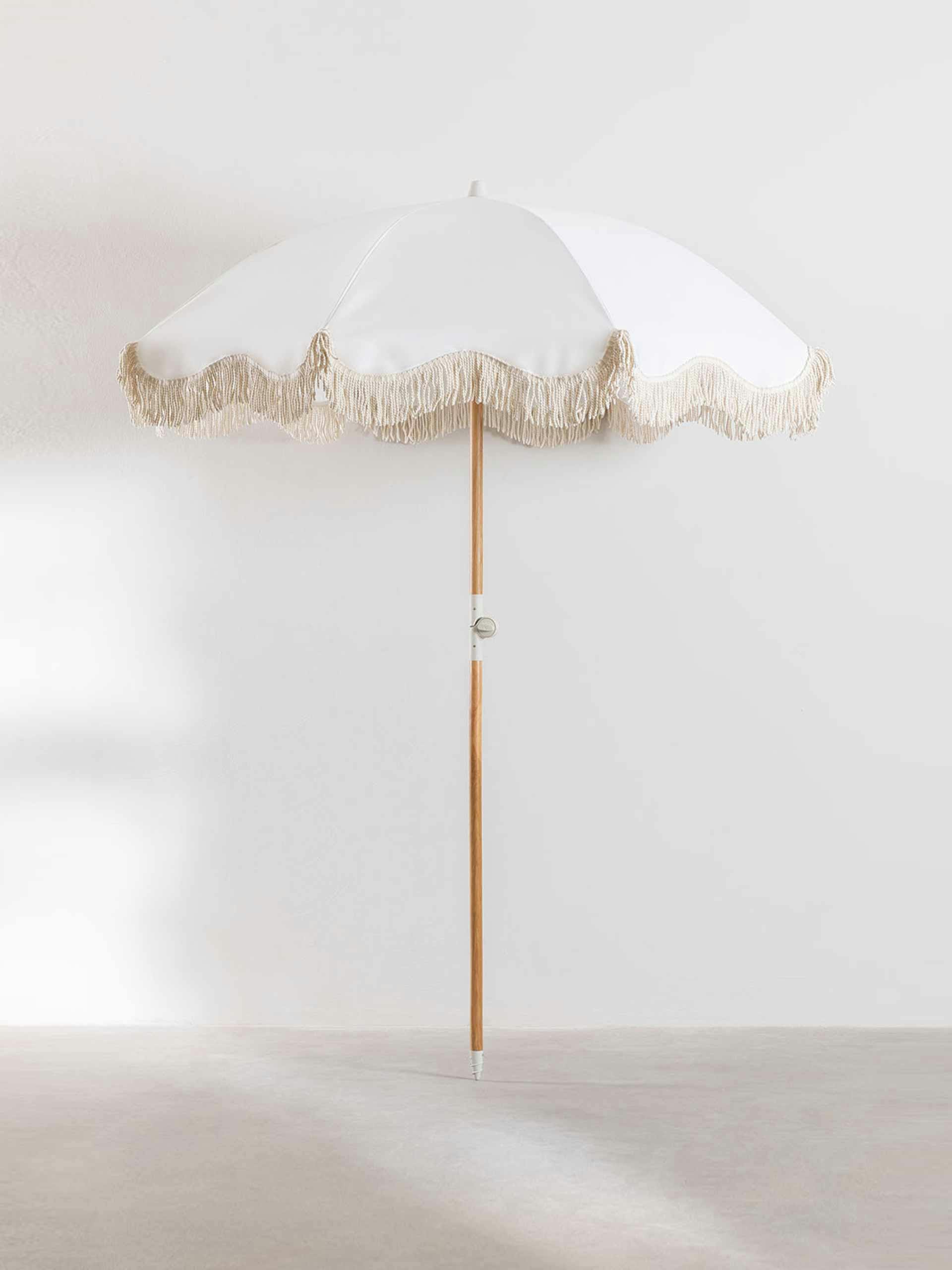 Fringed beach parasol